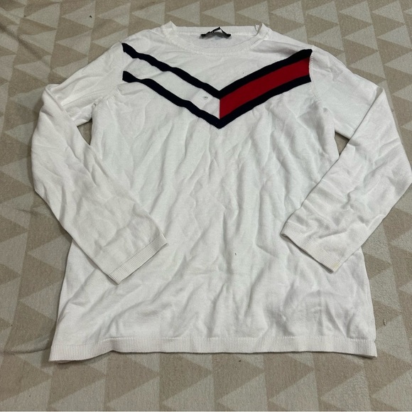 Tommy Hilfiger cotton chevron stripe crewneck sweater - Picture 2 of 3